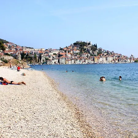 With Swimming Pool - 25853 Šibenik