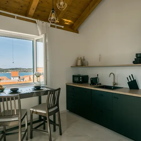 With Swimming Pool - 25853 Apartment *